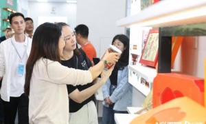 广东人气旺，“东西南北中，发展到广东”故事仍在续写